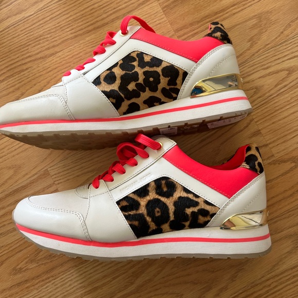 New Michael Kors sneakers! - Picture 7 of 11